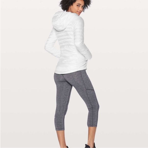Lululemon Down for a Run Jacket in White Size 6 - Picture 3 of 16